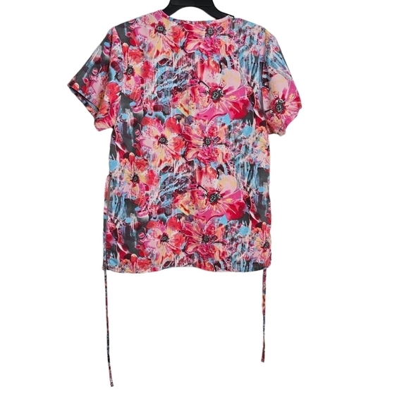 Denice Floral Scrub Top Cotton Blend Short Sleeve Two Front Pockets - Picture 6 of 6